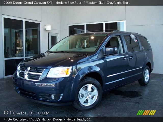 2009 Dodge Grand Caravan SXT in Modern Blue Pearl