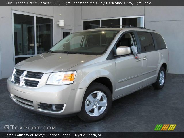 2009 Dodge Grand Caravan SXT in Light Sandstone Metallic