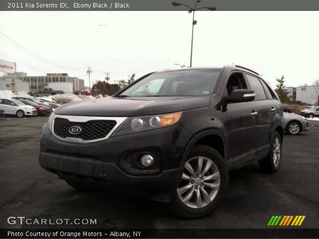 2011 Kia Sorento EX in Ebony Black