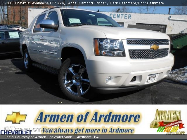 2013 Chevrolet Avalanche LTZ 4x4 in White Diamond Tricoat