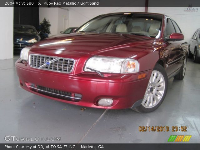 2004 Volvo S80 T6 in Ruby Red Metallic