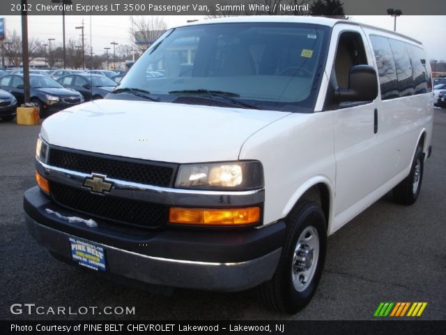 2012 Chevrolet Express LT 3500 Passenger Van in Summit White