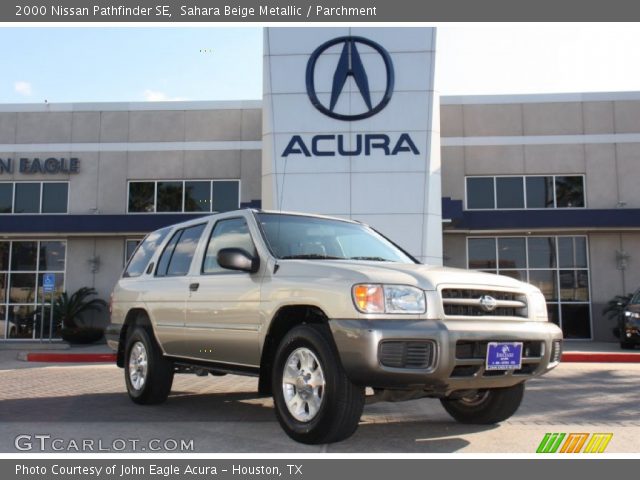 2000 Nissan Pathfinder SE in Sahara Beige Metallic