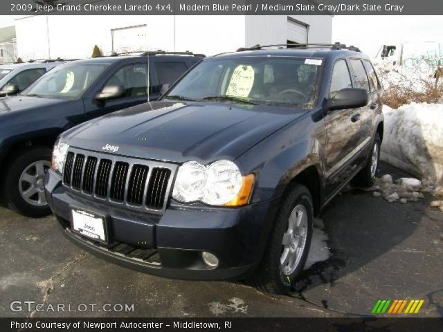 2009 Jeep Grand Cherokee Laredo 4x4 in Modern Blue Pearl