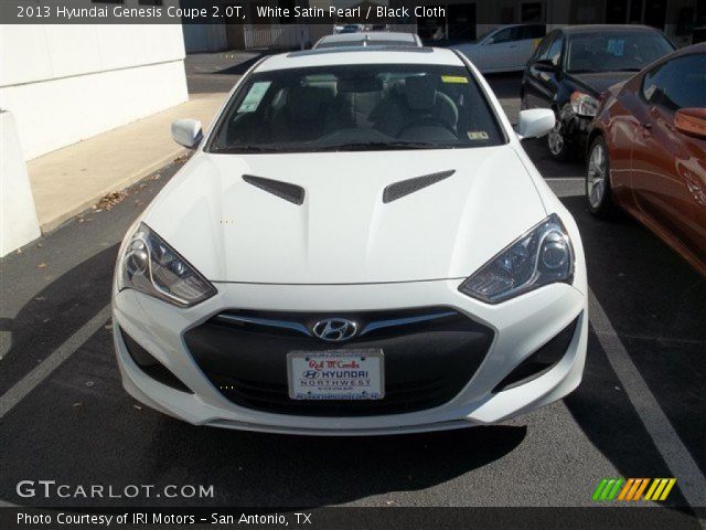 2013 Hyundai Genesis Coupe 2.0T in White Satin Pearl