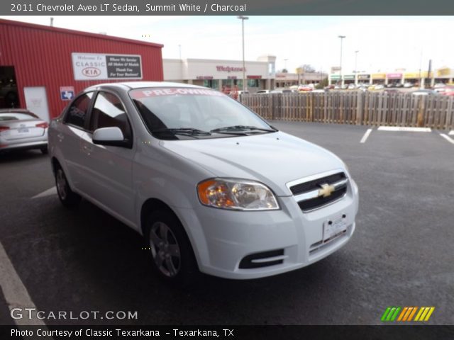 2011 Chevrolet Aveo LT Sedan in Summit White