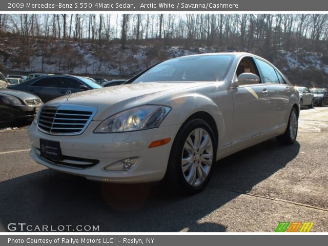 2009 Mercedes-Benz S 550 4Matic Sedan in Arctic White