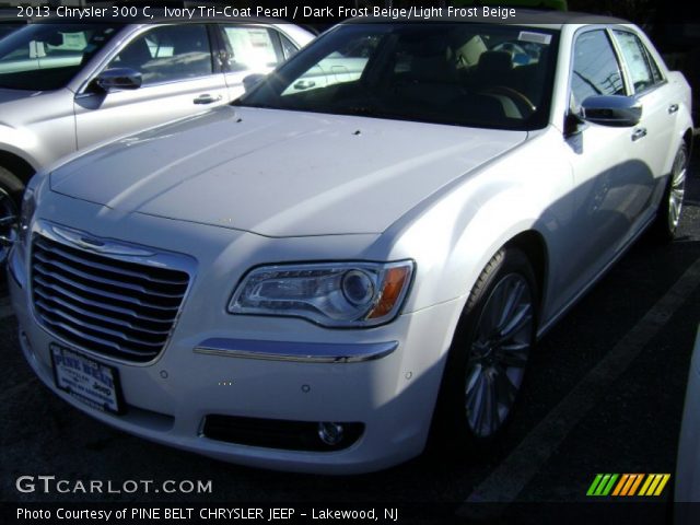 2013 Chrysler 300 C in Ivory Tri-Coat Pearl