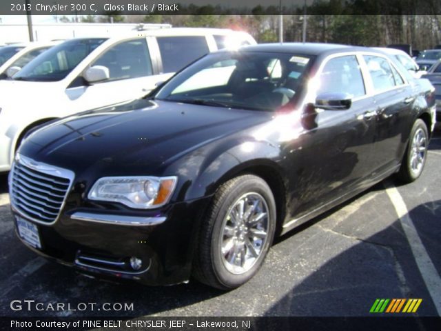 2013 Chrysler 300 C in Gloss Black