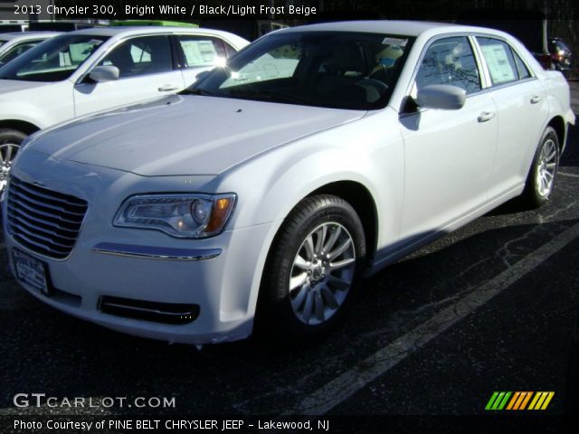 2013 Chrysler 300  in Bright White