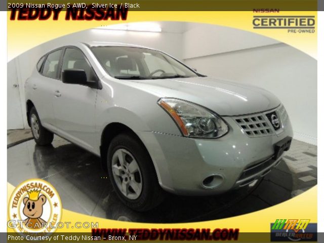 2009 Nissan Rogue S AWD in Silver Ice