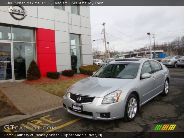 2008 Nissan Maxima 3.5 SE in Radiant Silver Metallic