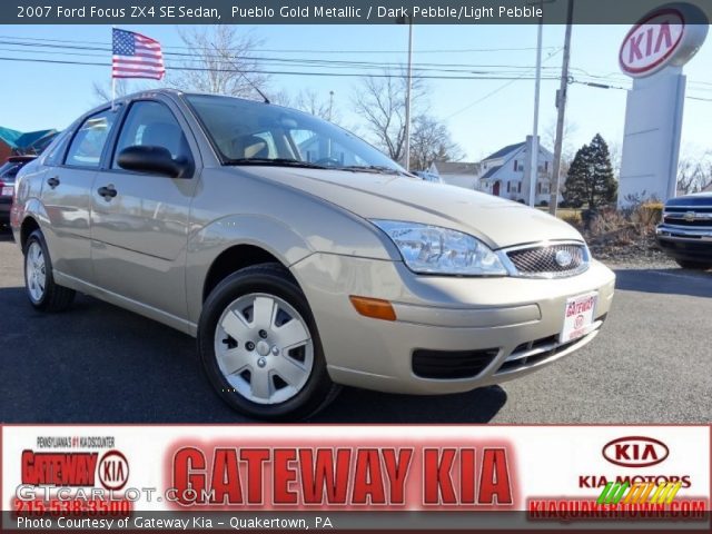 2007 Ford Focus ZX4 SE Sedan in Pueblo Gold Metallic