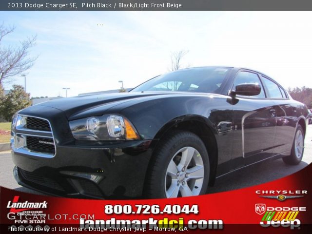 2013 Dodge Charger SE in Pitch Black