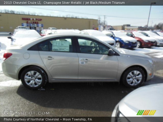 2013 Chevrolet Cruze LS in Champagne Silver Metallic