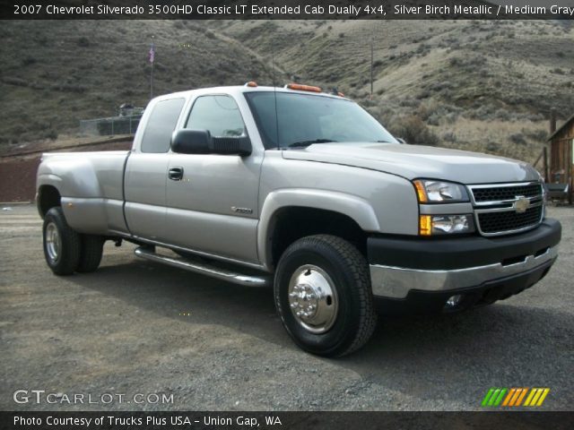 2007 Chevrolet Silverado 3500HD Classic LT Extended Cab Dually 4x4 in Silver Birch Metallic