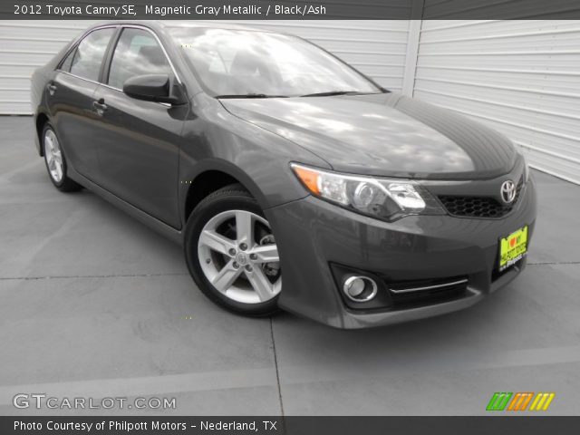 2012 Toyota Camry SE in Magnetic Gray Metallic