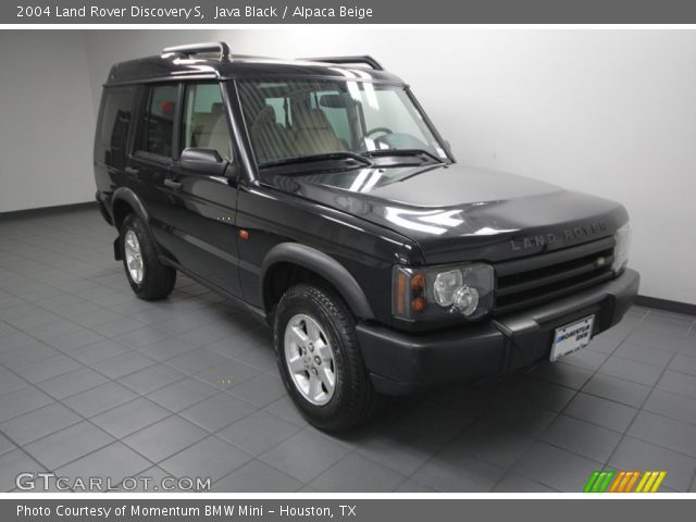 2004 Land Rover Discovery S in Java Black