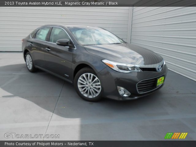 2013 Toyota Avalon Hybrid XLE in Magnetic Gray Metallic