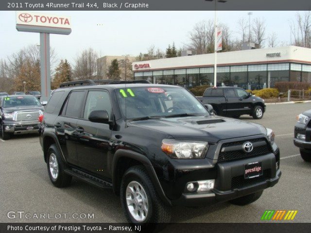 2011 Toyota 4Runner Trail 4x4 in Black