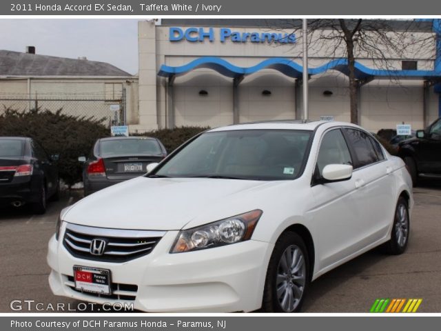 2011 Honda Accord EX Sedan in Taffeta White