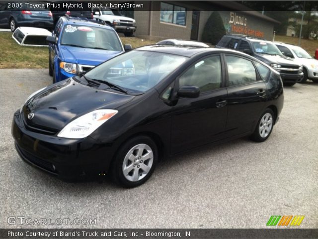 2005 Toyota Prius Hybrid in Black