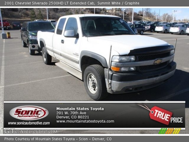 2001 Chevrolet Silverado 2500HD LT Extended Cab in Summit White