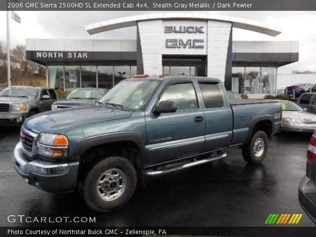 2006 GMC Sierra 2500HD SL Extended Cab 4x4 in Stealth Gray Metallic