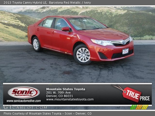 2013 Toyota Camry Hybrid LE in Barcelona Red Metallic