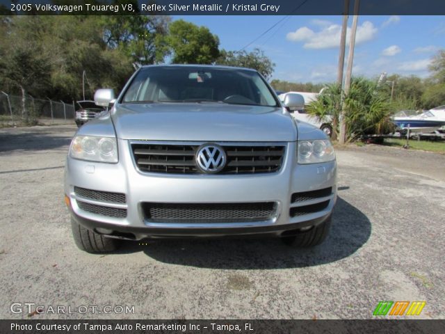 2005 Volkswagen Touareg V8 in Reflex Silver Metallic