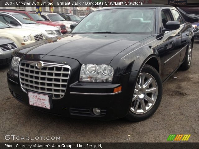 2007 Chrysler 300 Limited in Brilliant Black