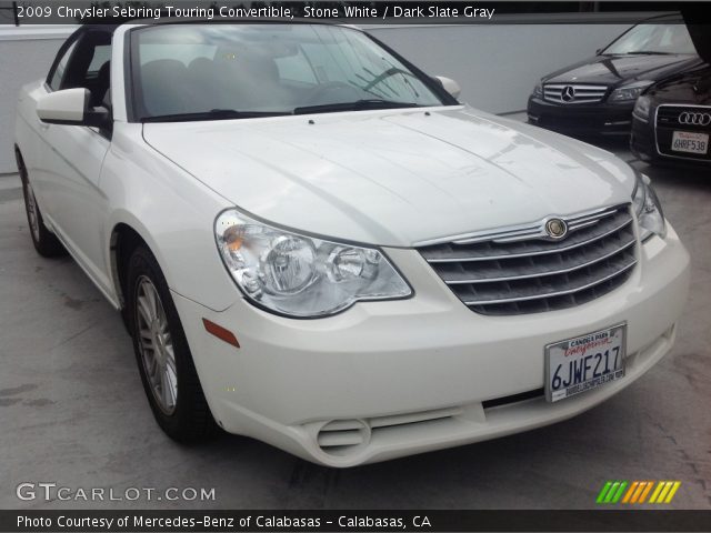 2009 Chrysler Sebring Touring Convertible in Stone White