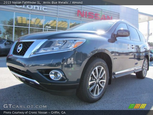 2013 Nissan Pathfinder SL in Arctic Blue Metallic