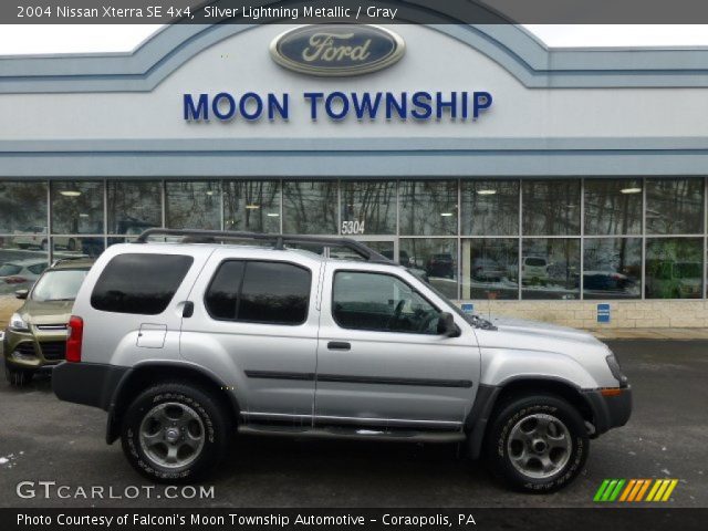 2004 Nissan Xterra SE 4x4 in Silver Lightning Metallic