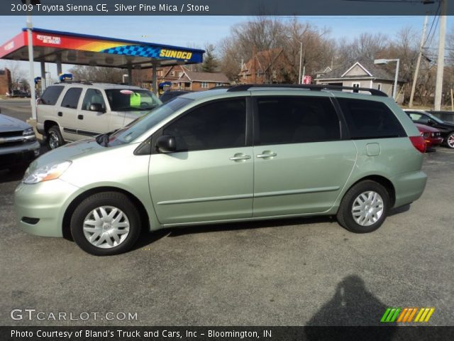 2009 Toyota Sienna CE in Silver Pine Mica