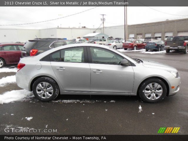 2013 Chevrolet Cruze LS in Silver Ice Metallic