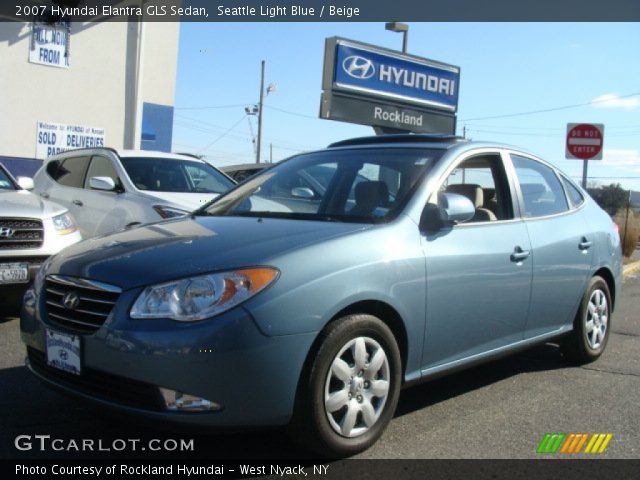 2007 Hyundai Elantra GLS Sedan in Seattle Light Blue