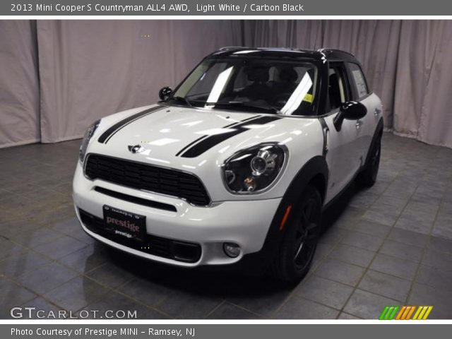 2013 Mini Cooper S Countryman ALL4 AWD in Light White