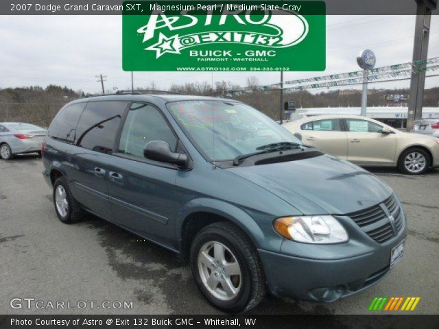2007 Dodge Grand Caravan SXT in Magnesium Pearl