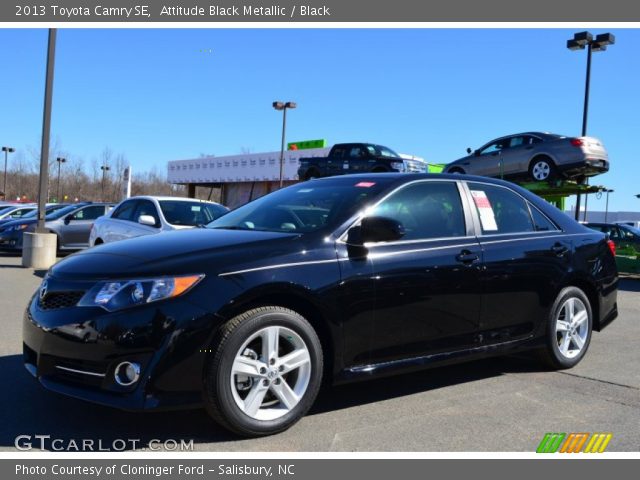 2013 Toyota Camry SE in Attitude Black Metallic