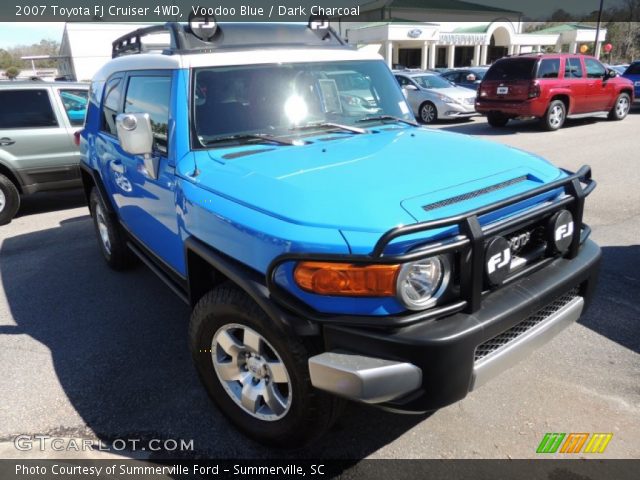 2007 Toyota FJ Cruiser 4WD in Voodoo Blue