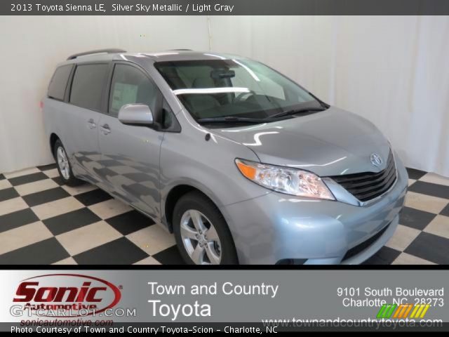 2013 Toyota Sienna LE in Silver Sky Metallic