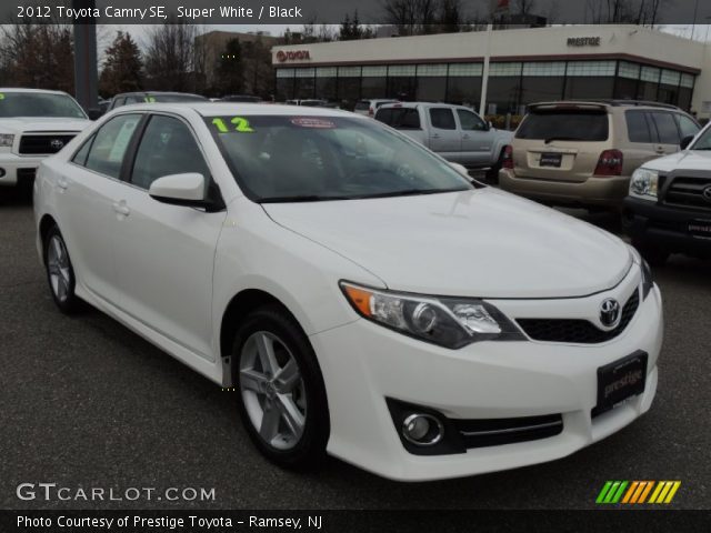 2012 Toyota Camry SE in Super White