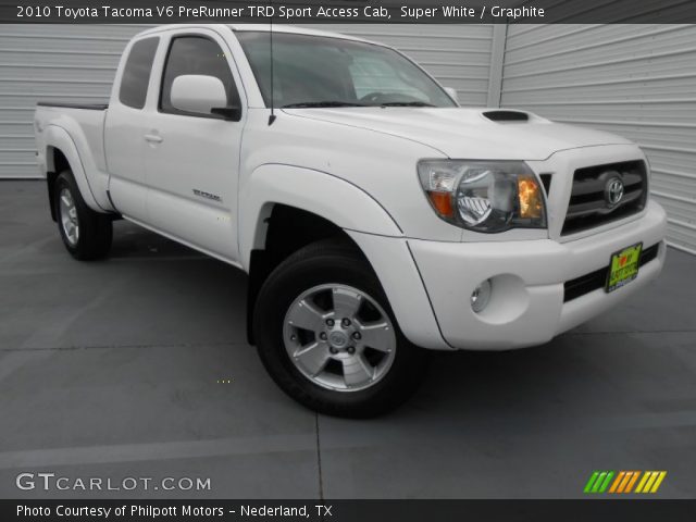 2010 Toyota Tacoma V6 PreRunner TRD Sport Access Cab in Super White