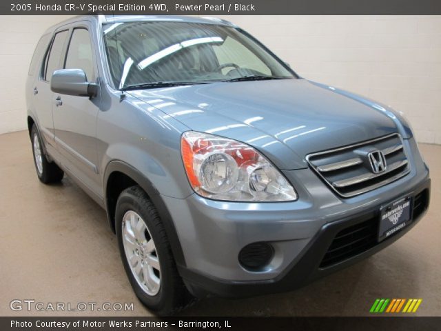 2005 Honda CR-V Special Edition 4WD in Pewter Pearl