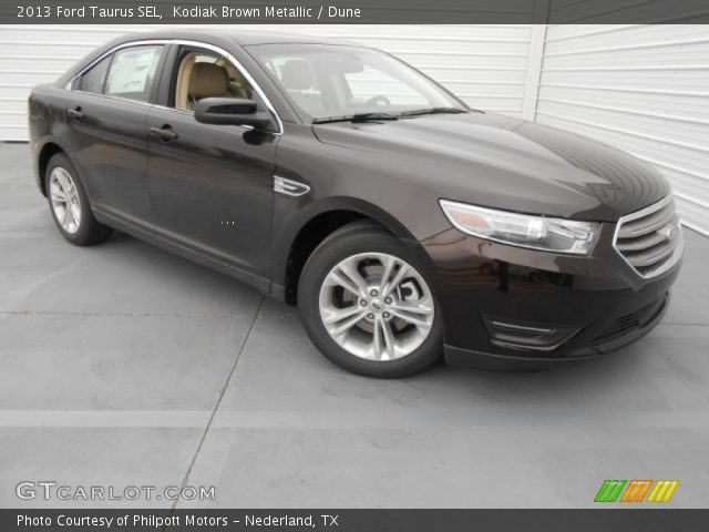 2013 Ford Taurus SEL in Kodiak Brown Metallic