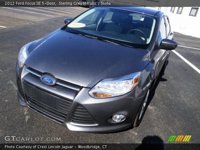 2012 Ford Focus SE 5-Door in Sterling Grey Metallic