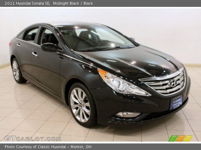 2011 Hyundai Sonata SE in Midnight Black