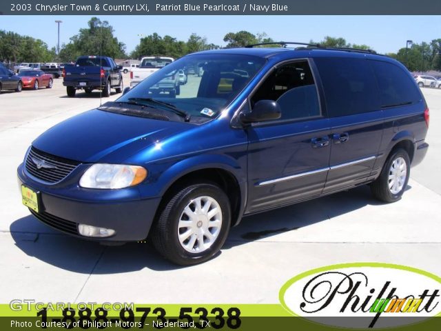 2003 Chrysler Town & Country LXi in Patriot Blue Pearlcoat