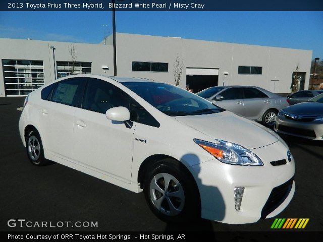 2013 Toyota Prius Three Hybrid in Blizzard White Pearl